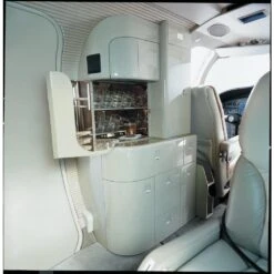 1/2 In. 2-3/8 In. Black E-Coat Invisible Hinge -arbor Shop 6a7a9b64556ae7a05fbbdc9256bfd95e